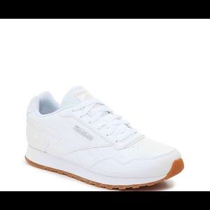 NEW White Reebok Classics - Size 8.5